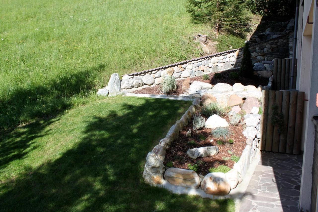Haus Gueatli Lägenhet Gaschurn Exteriör bild